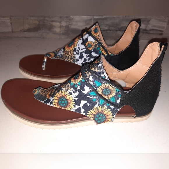 SUNFLOWER canvas backed Thong Sandals Size 10.5 excellent used condition - Picture 5 of 9